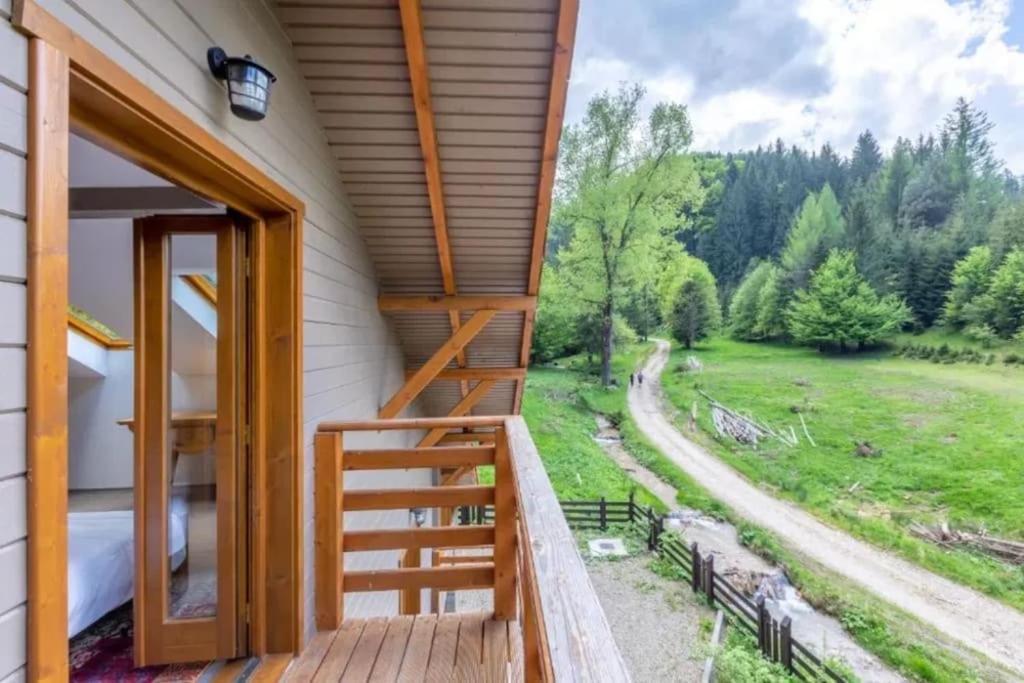 Chiba Chalet Timisu de Jos Buitenkant foto