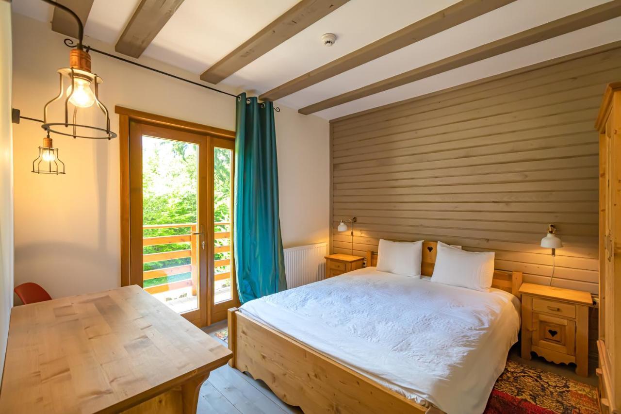 Chiba Chalet Timisu de Jos Buitenkant foto